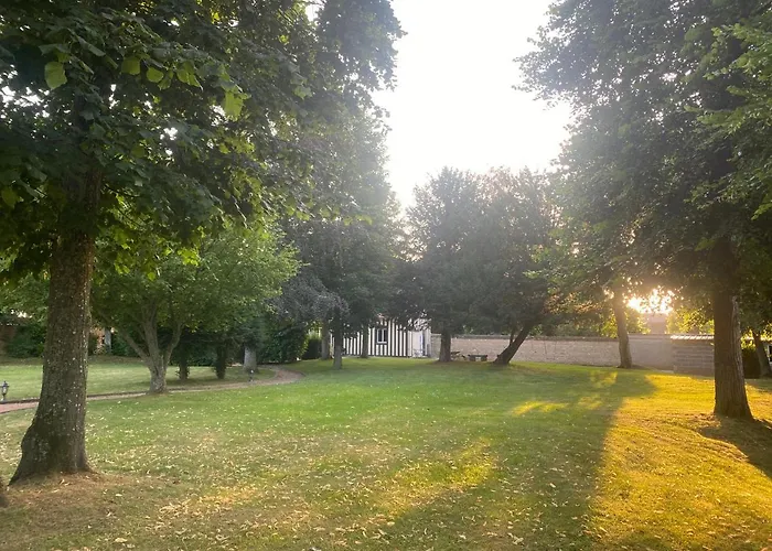 Au Domaine Des Roches