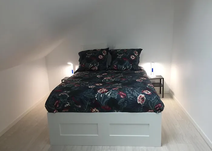 Au Domaine Des Roches *